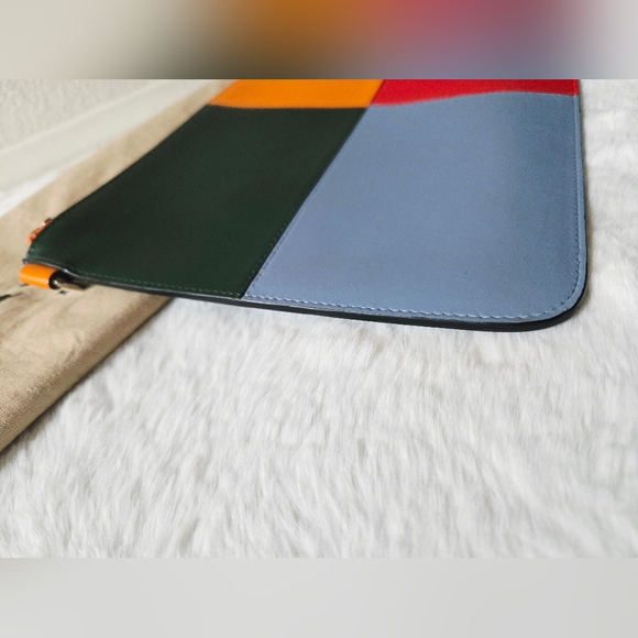 Burberry colorblock leather clutch bag - Picture 4 of 4